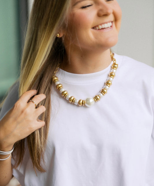 Pearl Pendant Necklace
